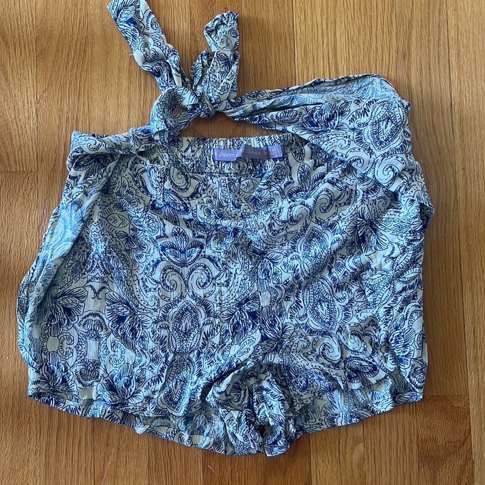 NWT Francesca’s Ruffle Shorts - Picture 3 of 8
